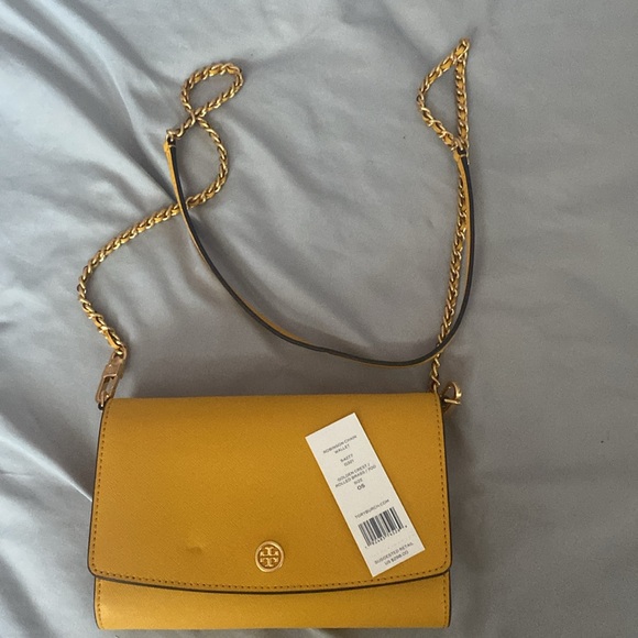 Tory Burch Robinson chain wallet - Picture 3 of 5